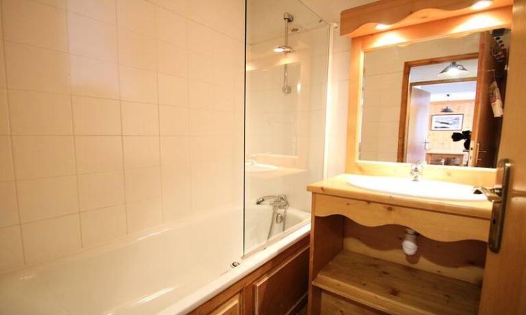 Chalet with fast internet — photo 3