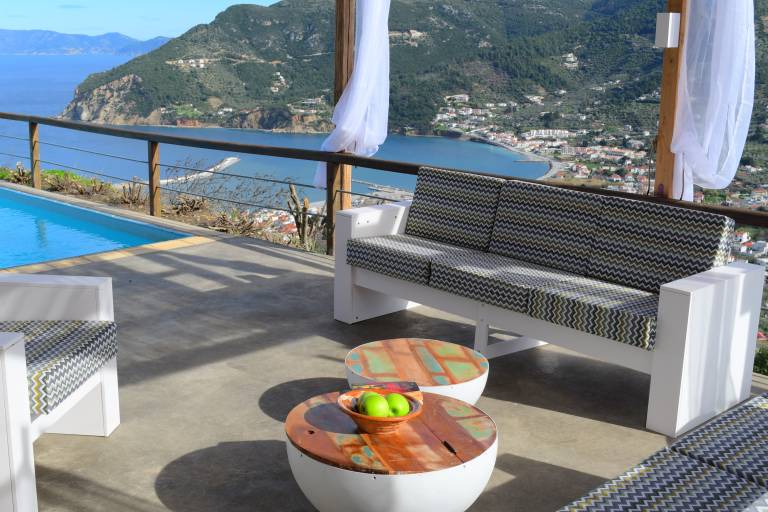 Villa with private pool, yard & barbecue — photo 5