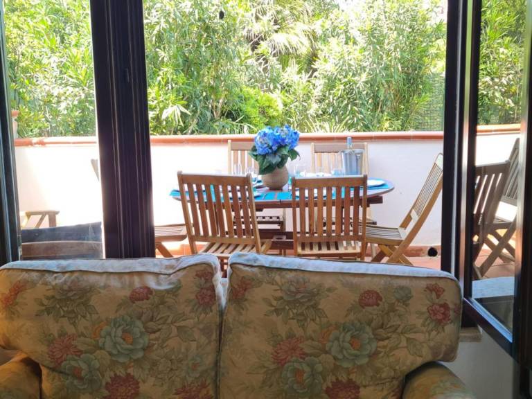 Holiday Home 'Villino Le Ortensie' with Sea View, Garden & A/C — photo 5