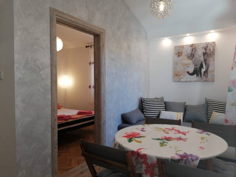 Two bedroom apartment near beach Okrug Gornji, Čiovo (A-25387-b) in Okrug
