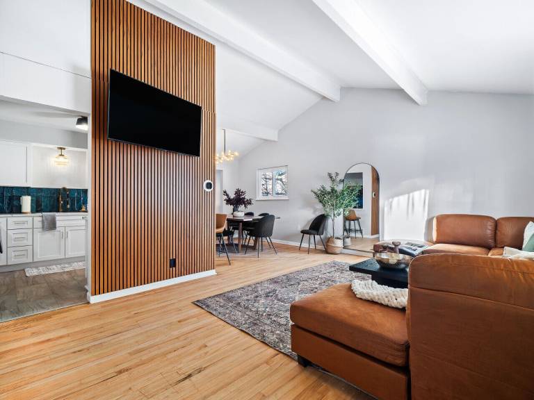 House Akron