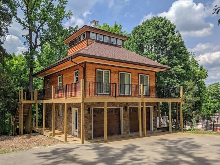 Chalet Piney Woods