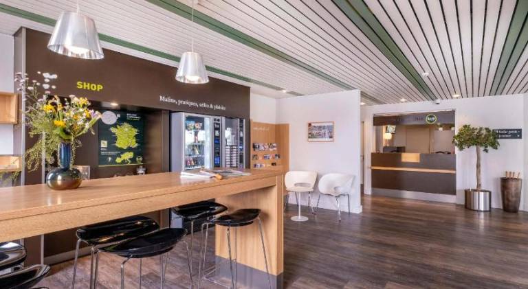 B&B HOTEL La Rochelle Centre 3 etoiles — photo 3