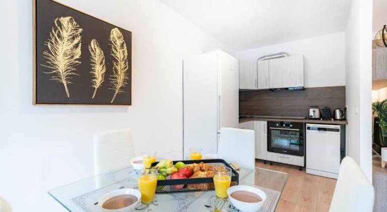 Apartment with terrace | Good for workation — photo 3