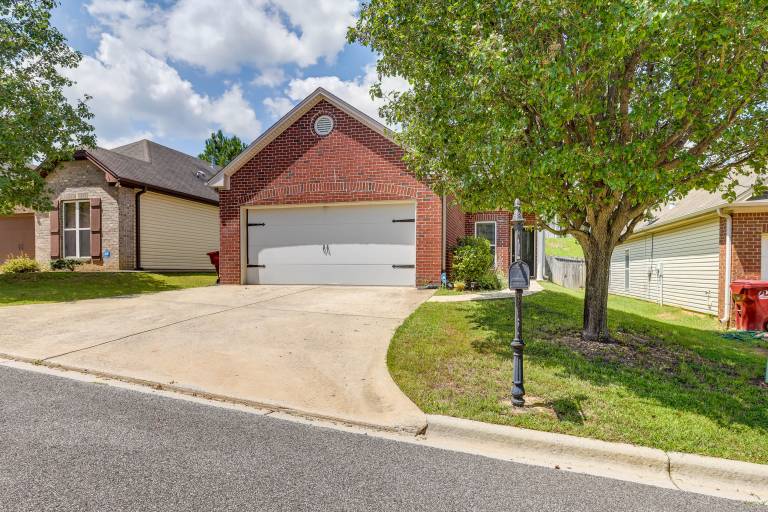 Birmingham Home w/ Yard - 15 Mi to Downtown! — photo 2
