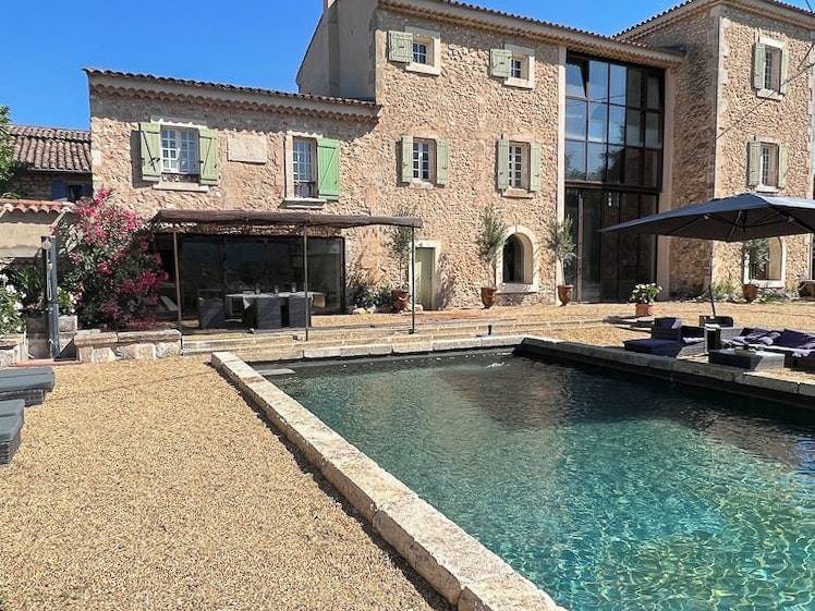 Sumptuous 1704 house with indoor pool in Provence — photo 3