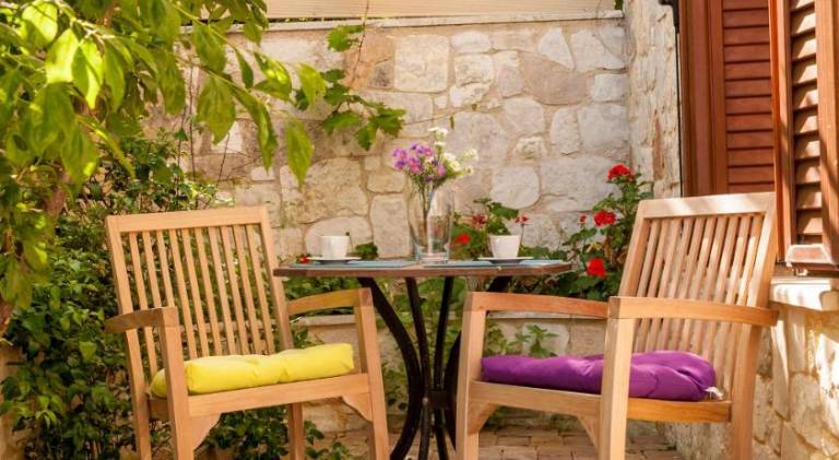 Villa with pool in Chania