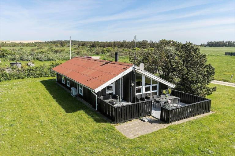 House with terrace, barbecue & sauna in Lokken