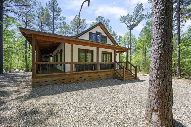 Cabin Broken Bow