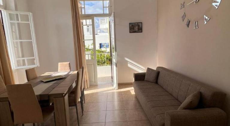 Charming rental apartment with terrace | Dogs allowed — photo 2