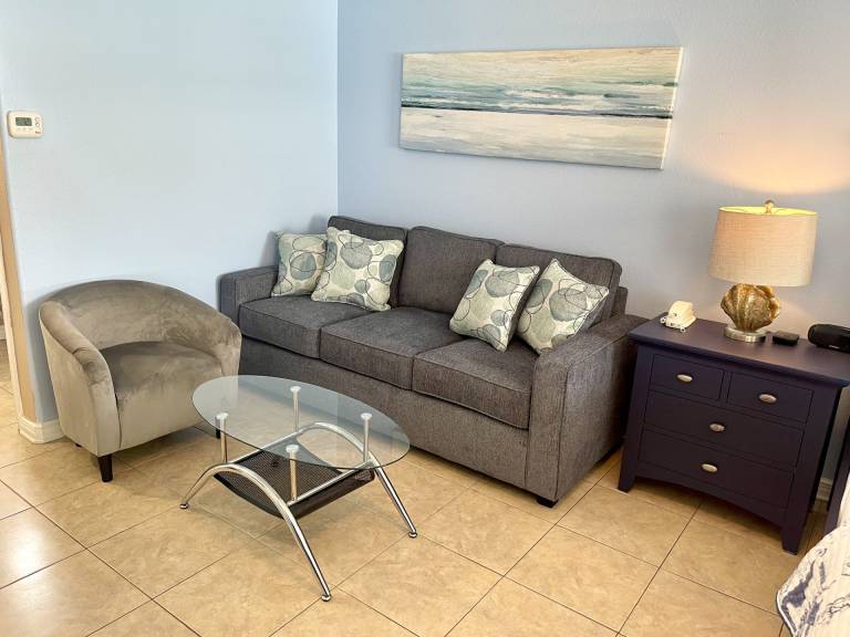 Beachgate CondoSuites and Oceanfront Resort — photo 2