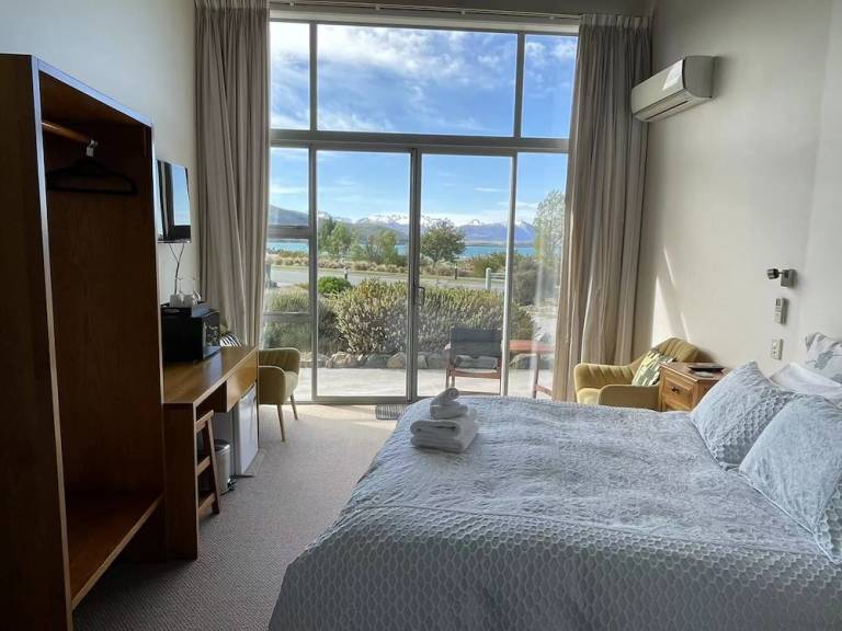 Lodge Lake Tekapo