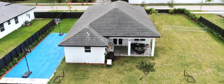 House  Homestead