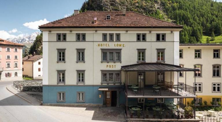 Post Hotel Lowe Mulegns in Surses
