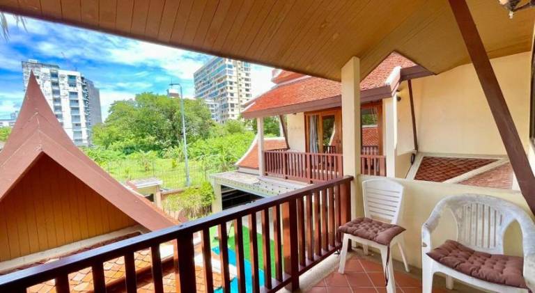 Nice vacation home with patio | Beach nearby | Pet-friendly — photo 5