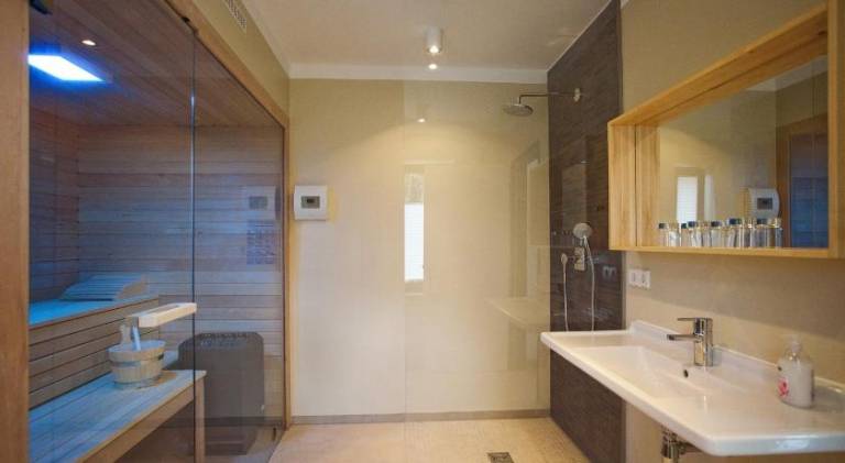House with 2 rooms for 4 persons — photo 2