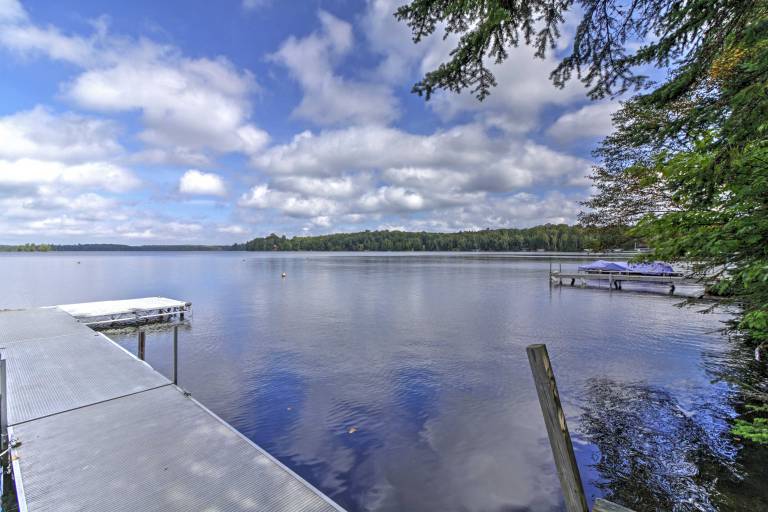 House Land O' Lakes