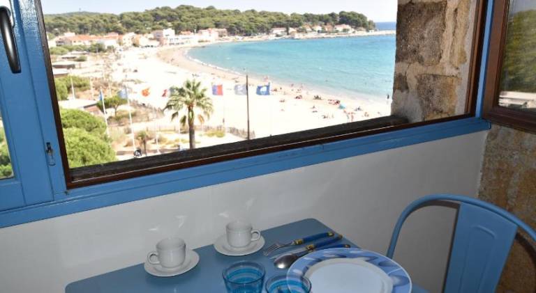 Apartment with 1 room for 2 persons in La Seyne-sur-Mer