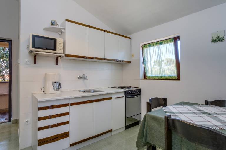 One bedroom apartment with terrace Artatore, Lošinj (A-7934-b) — photo 3