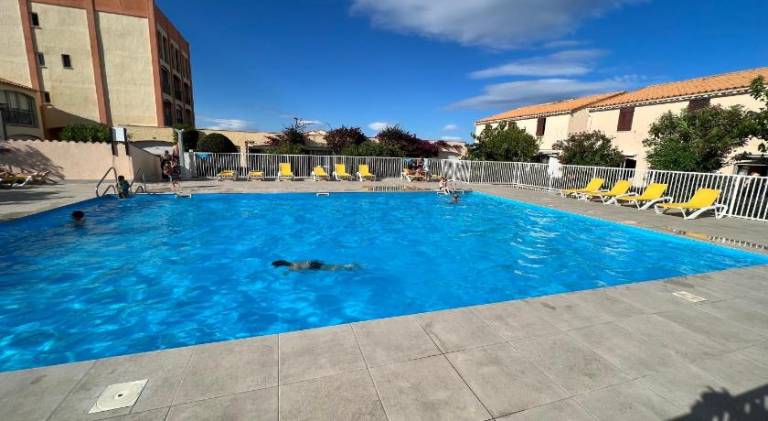 Rental apartment with pool — photo 5