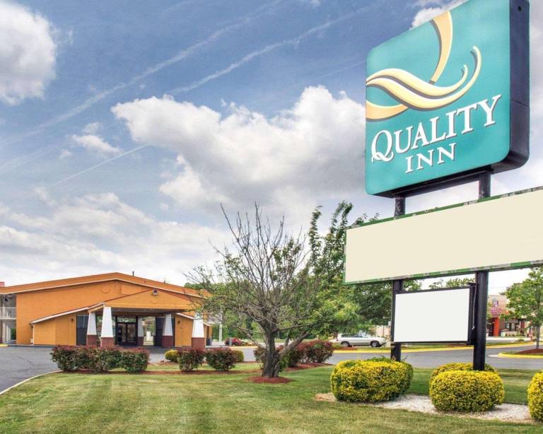 Quality Inn Fredericksburg near Historic Downtown in Fredericksburg, VA