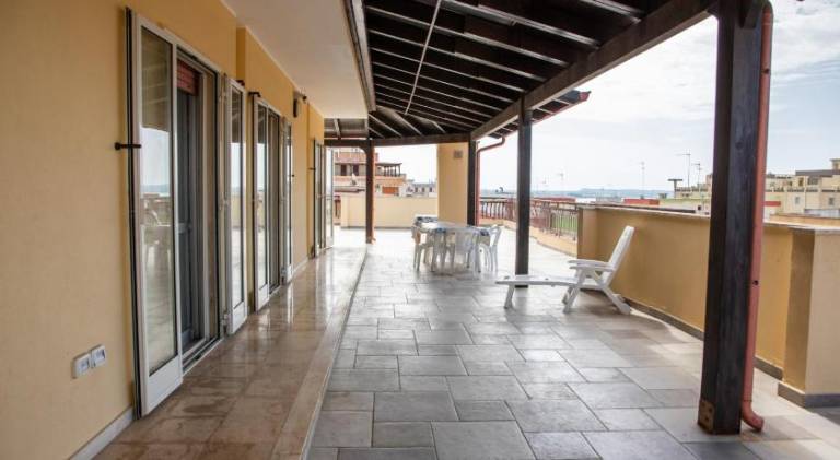 Holiday apartment with 3 rooms for 6 persons in Gallipoli
