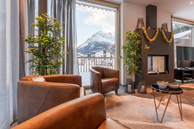 Children-friendly rental apartment with terrace & yard | Ski nearby | Pet-friendly in Saas Grund