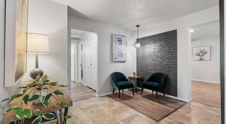 House with 8 rooms for 16 persons — photo 4
