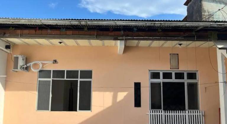 House with 1 room for 5 persons in Ponta Grossa