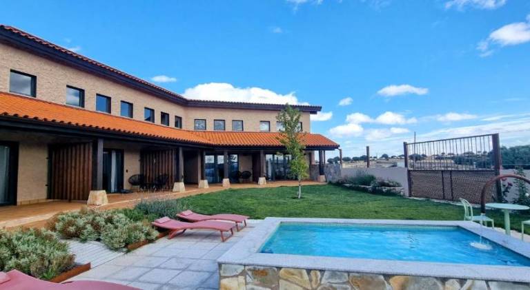 Apartment with pool, garden & terrace | Good for workation | Pets are welcome — photo 3