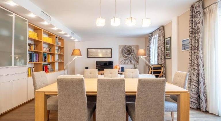 Holiday apartment | Close to Cathedral-Basilica of Our Lady of the Pillar — photo 4