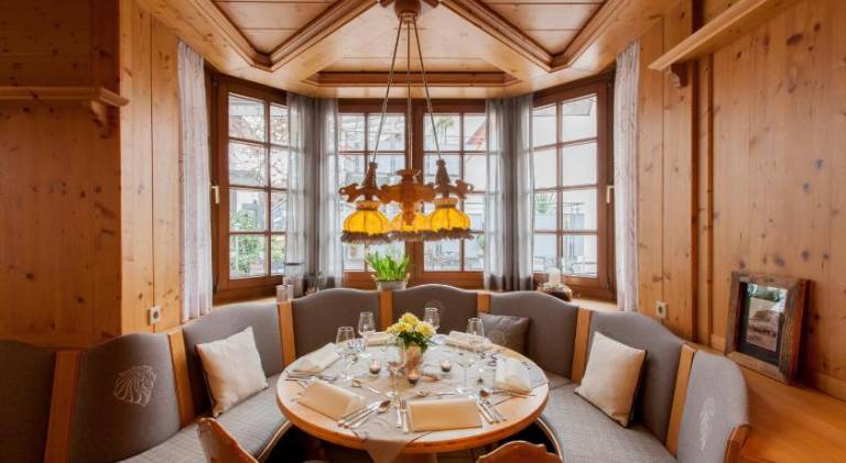 Lowen Hotel & Restaurant — photo 3