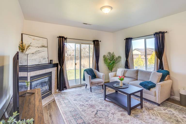 Charming Bend Home w/ Porch & Yard: Great Location — photo 2