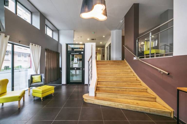 Aparthotel Lourdes