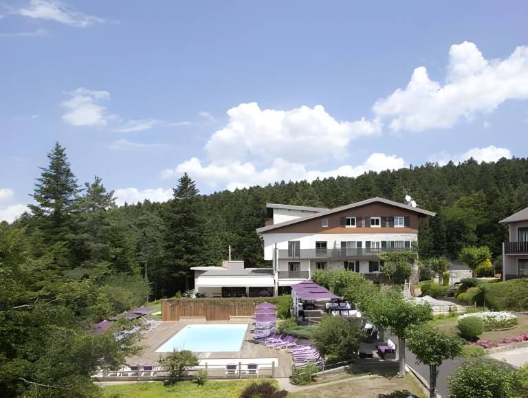 Logis Hotel Clair Matin in Le Chambon-sur-Lignon