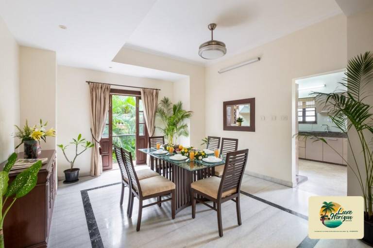 LuxeHorizon 8BHK Luxury Villa — photo 4