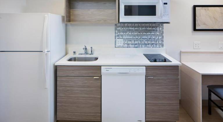WoodSpring Suites Seattle Everett — photo 4
