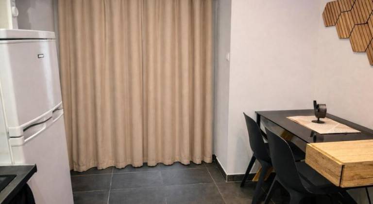 Appartement T2 lumineux avec terrasse privee Botinelly — photo 5