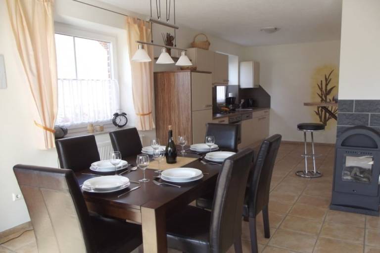 Fully equipped house with yard | Pet-friendly — photo 4