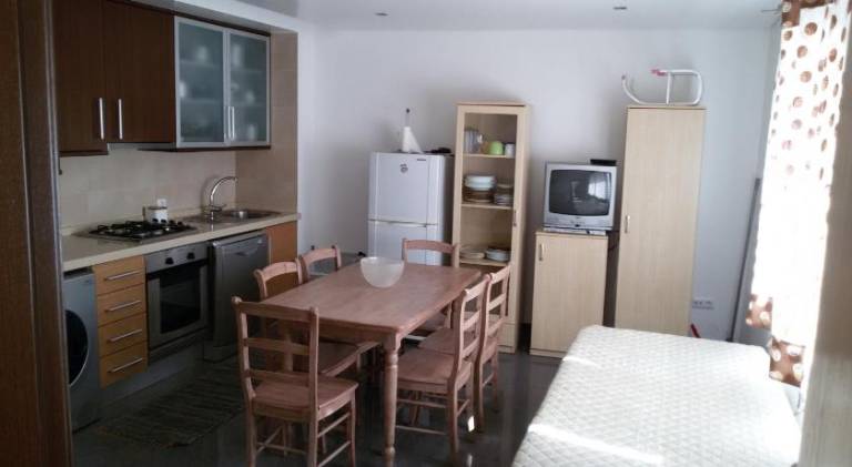 Rental apartment with hot tub — photo 3