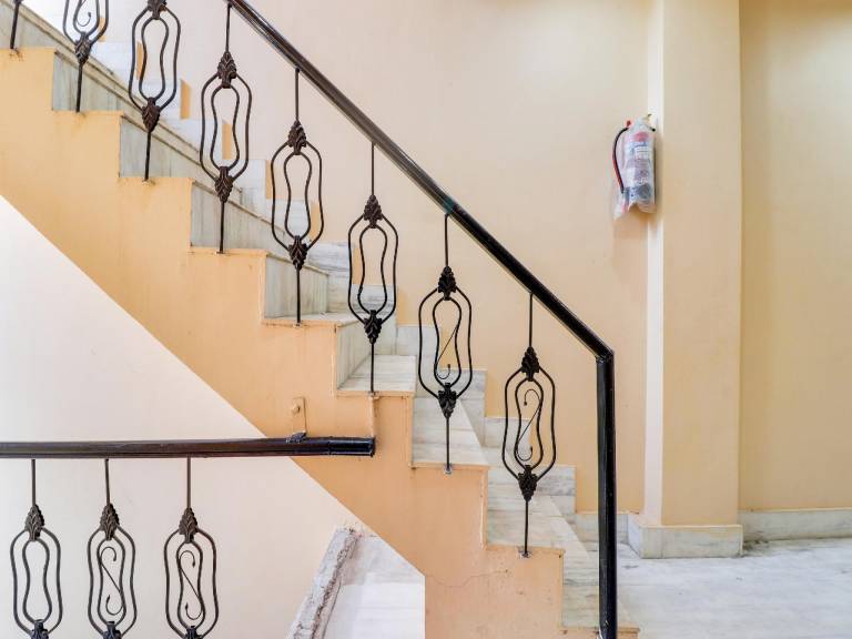 Hotel O by OYO Yug Residency