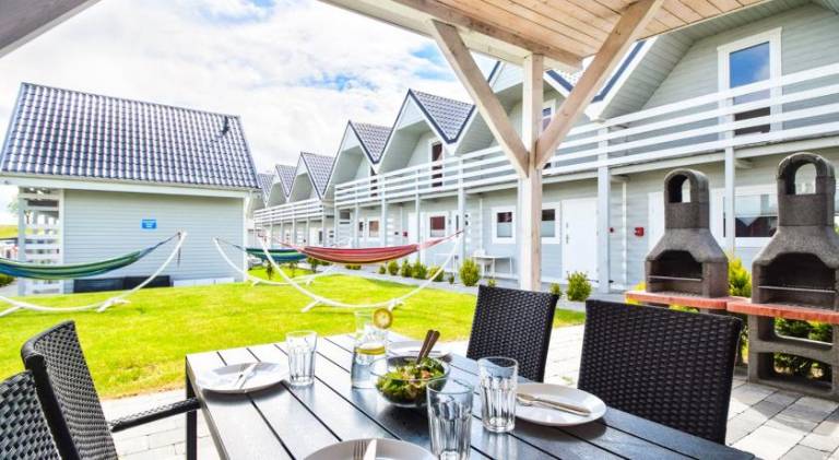 House with BBQ, terrace & pool — photo 2