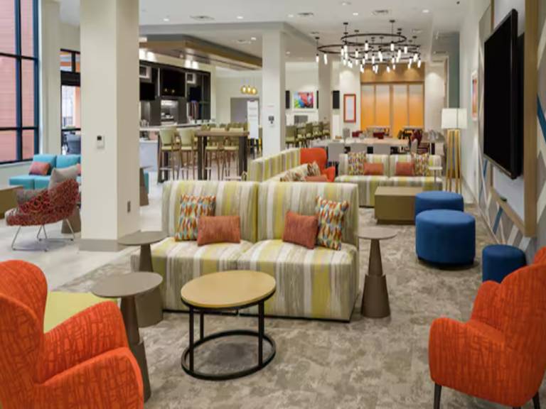 Tru by Hilton Middleburg Heights Cleveland Airport — photo 2