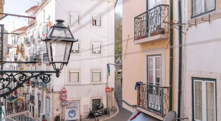 Apartment | Next to São Jorge Castle — photo 2