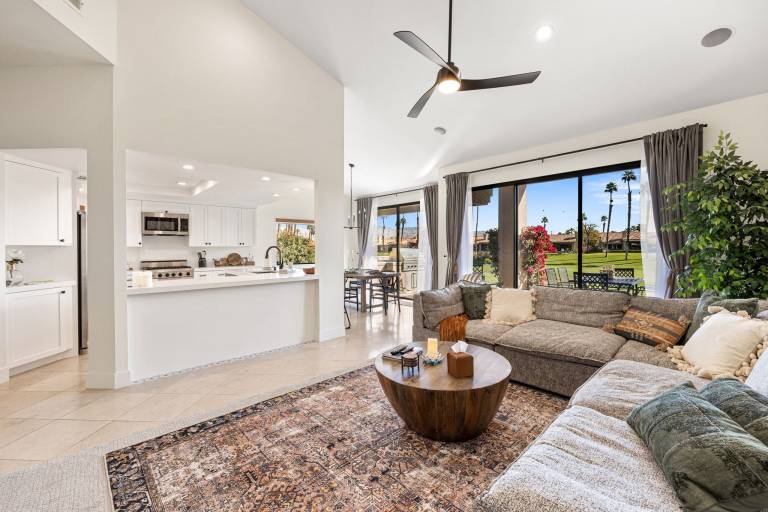 Condo  Indian Wells