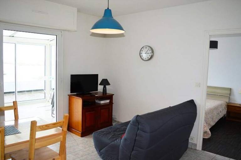 Holiday apartment with patio & yard | Pets are welcome — photo 3
