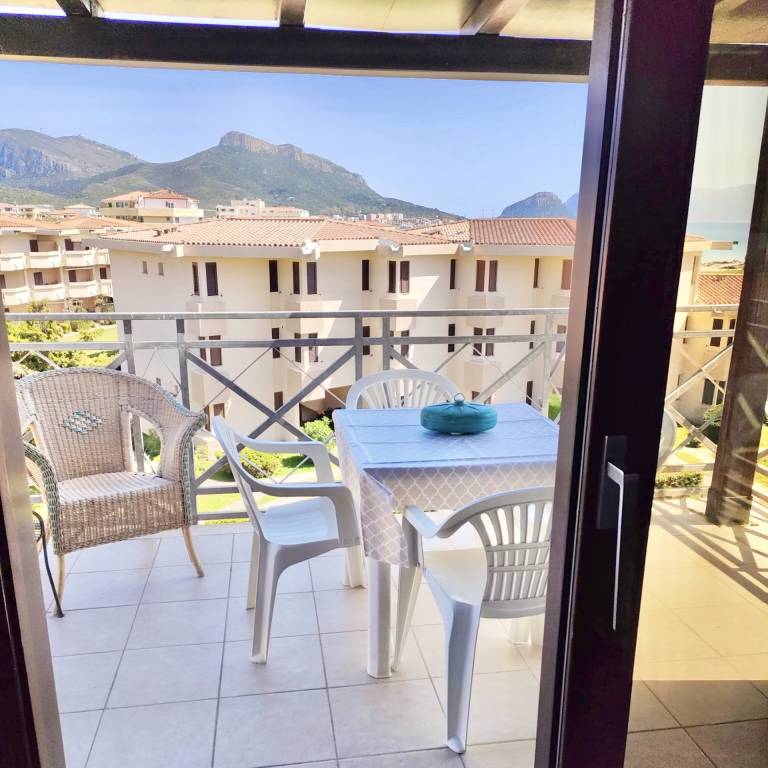 Children-friendly beautiful rental apartment with patio | Sea view | Beach nearby | Pets are welcome — photo 3