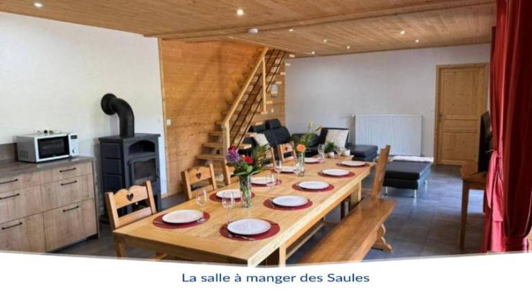 Vacation home with BBQ, terrace & garden — photo 4