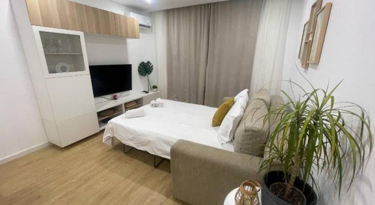 Rental apartment with pool — photo 2