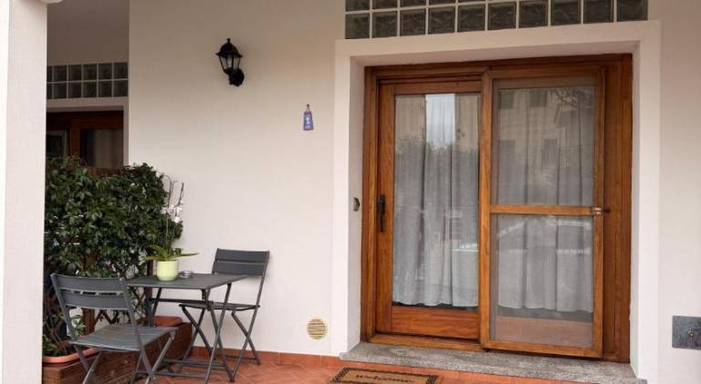Holiday apartment with garden — photo 4